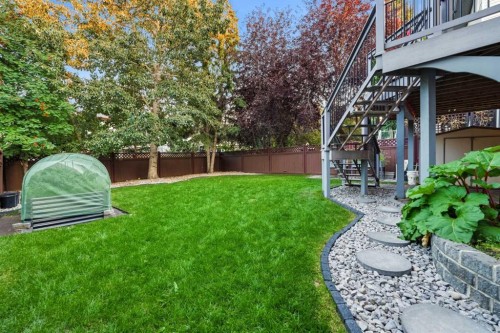 76 Valley Meadow Close Nw, Calgary, AB 
