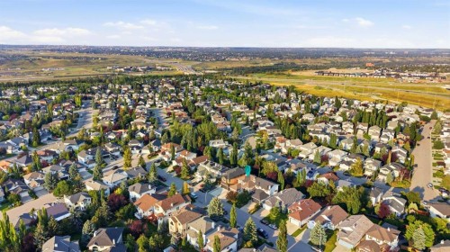 76 Valley Meadow Close Nw, Calgary, AB 