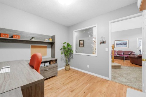 76 Valley Meadow Close Nw, Calgary, AB 