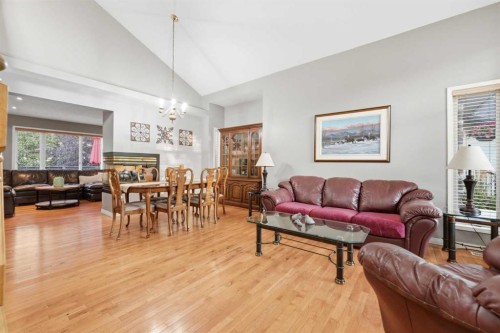76 Valley Meadow Close Nw, Calgary, AB 