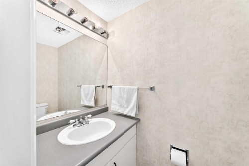 755 Kingsmere Crescent Sw, Calgary, AB 
