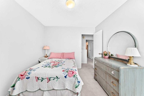 755 Kingsmere Crescent Sw, Calgary, AB 