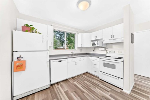 755 Kingsmere Crescent Sw, Calgary, AB 