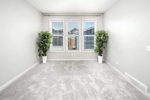 25 Marquis Place Se, Calgary, AB 