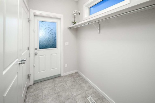 25 Marquis Place Se, Calgary, AB 