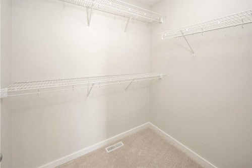 25 Marquis Place Se, Calgary, AB 