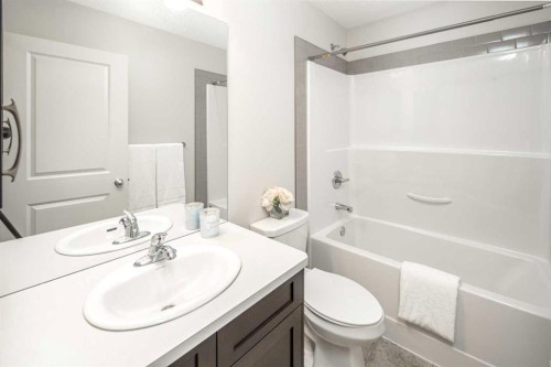 25 Marquis Place Se, Calgary, AB 