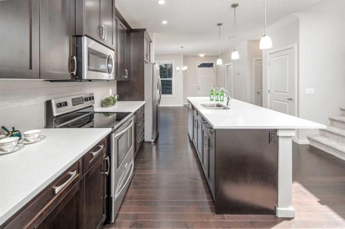 25 Marquis Place Se, Calgary, AB 