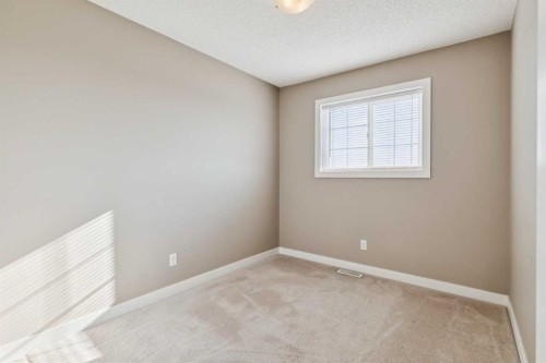 123 Pantego Lane Nw, Calgary, AB 