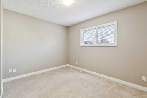 123 Pantego Lane Nw, Calgary, AB 