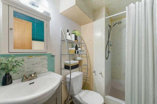 4207 Brisebois Drive Nw, Calgary, AB 