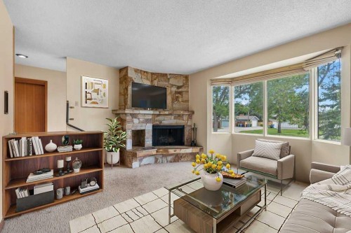 4207 Brisebois Drive Nw, Calgary, AB 