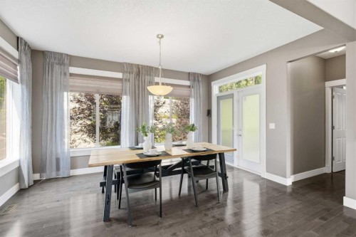 191 Springbluff Heights Sw, Calgary, AB 