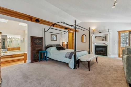 4 Pine Avenue, Bragg Creek, AB 