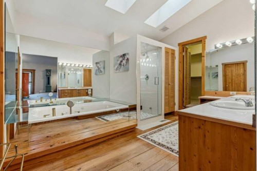 4 Pine Avenue, Bragg Creek, AB 
