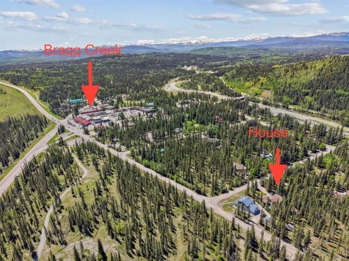 4 Pine Avenue, Bragg Creek, AB 