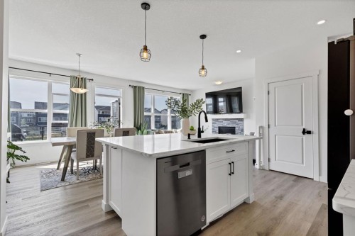 223 Chelsea Heath, Chestermere, AB 