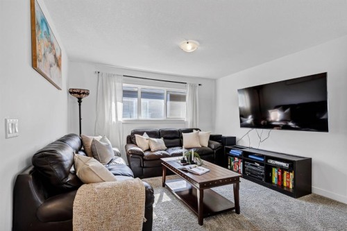 223 Chelsea Heath, Chestermere, AB 