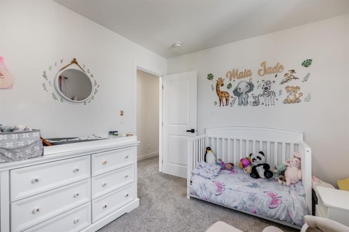 223 Chelsea Heath, Chestermere, AB 