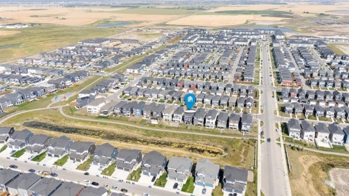 223 Chelsea Heath, Chestermere, AB 