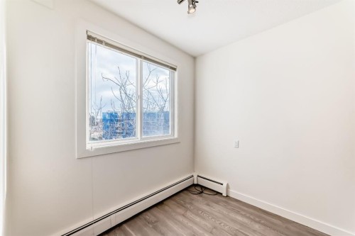 302-4455A Greenview Drive Ne, Calgary, AB 
