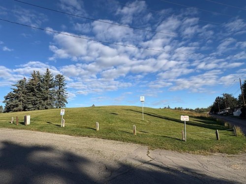 302-4455A Greenview Drive Ne, Calgary, AB 