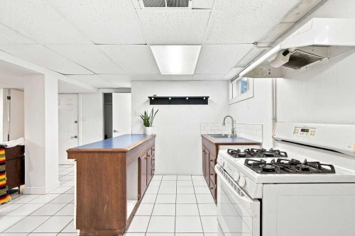 7204 5 Street Sw, Calgary, AB 