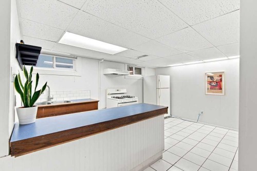 7204 5 Street Sw, Calgary, AB 