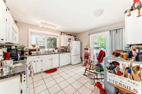 20 Deermont Way Se, Calgary, AB 