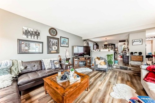 20 Deermont Way Se, Calgary, AB 