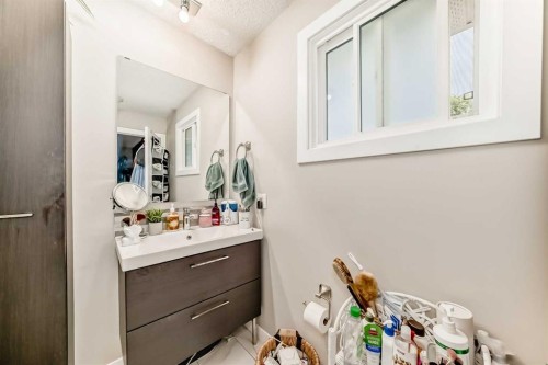 20 Deermont Way Se, Calgary, AB 