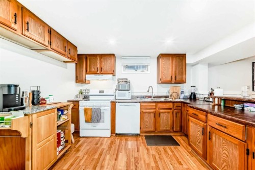 20 Deermont Way Se, Calgary, AB 