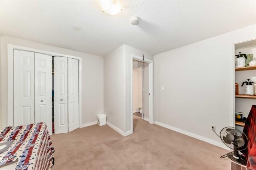 20 Deermont Way Se, Calgary, AB 