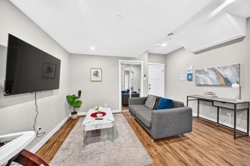 166 Howse Common Ne, Calgary, AB 