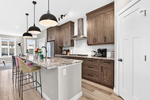 166 Howse Common Ne, Calgary, AB 