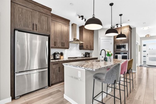 166 Howse Common Ne, Calgary, AB 