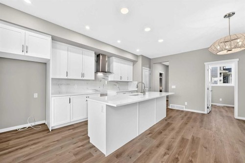 1302 Mahogany Boulevard Se, Calgary, AB 