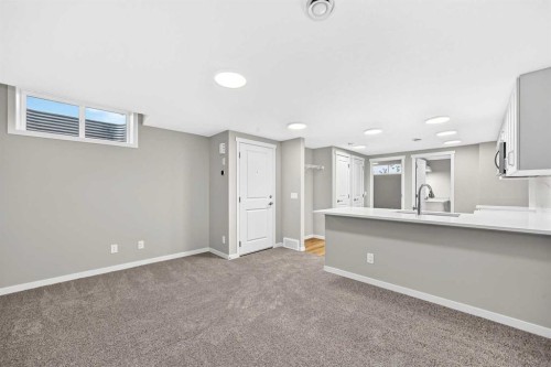 1302 Mahogany Boulevard Se, Calgary, AB 
