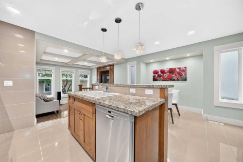 2512 17A Street Nw, Calgary, AB 