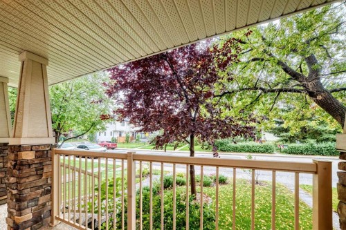 2512 17A Street Nw, Calgary, AB 