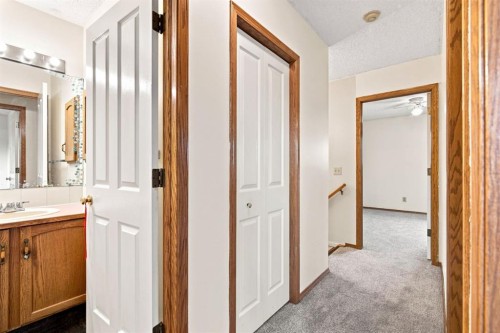 219 Coral Springs Circle Ne, Calgary, AB 