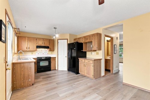 219 Coral Springs Circle Ne, Calgary, AB 