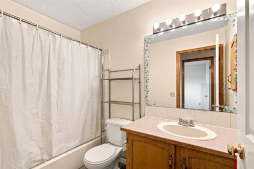 219 Coral Springs Circle Ne, Calgary, AB 