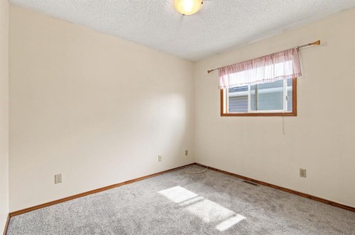 219 Coral Springs Circle Ne, Calgary, AB 
