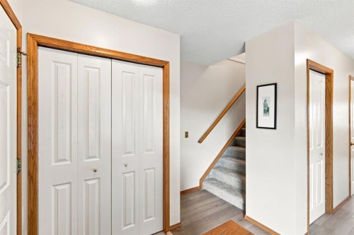 219 Coral Springs Circle Ne, Calgary, AB 