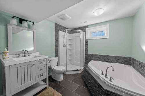 460 Parkridge Crescent Se, Calgary, AB 