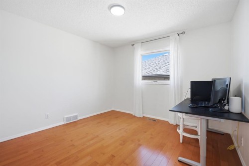 408 Hawkland Place Nw, Calgary, AB 