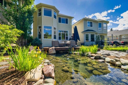 30 Discovery Ridge Gardens Sw, Calgary, AB 