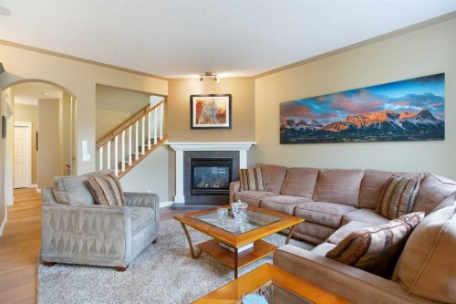30 Discovery Ridge Gardens Sw, Calgary, AB 