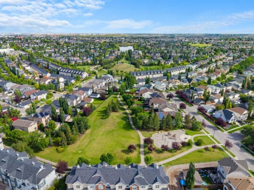 241 Elgin Gardens Se, Calgary, AB 